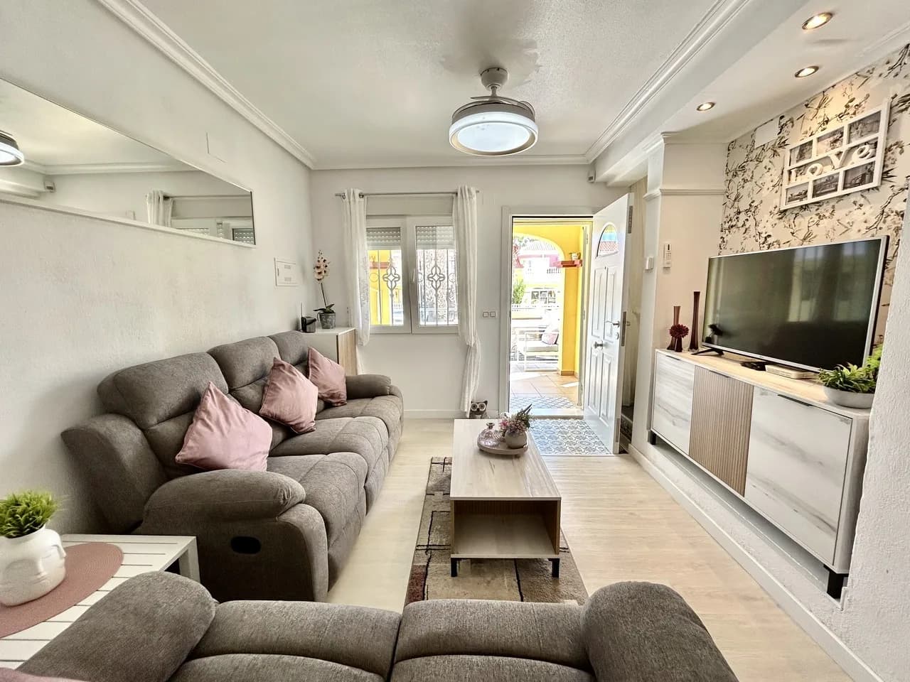 Townhouse de 3 chambres à vendre à Cabo Roig, Alicante - Image 6