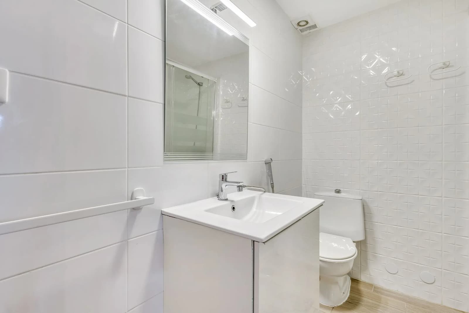 1 Bedroom Apartment for Sale in Benidorm, Costa Blanca - Image 6