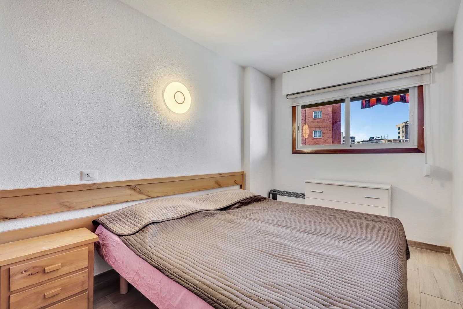 1 Bedroom Apartment for Sale in Benidorm, Costa Blanca - Image 8