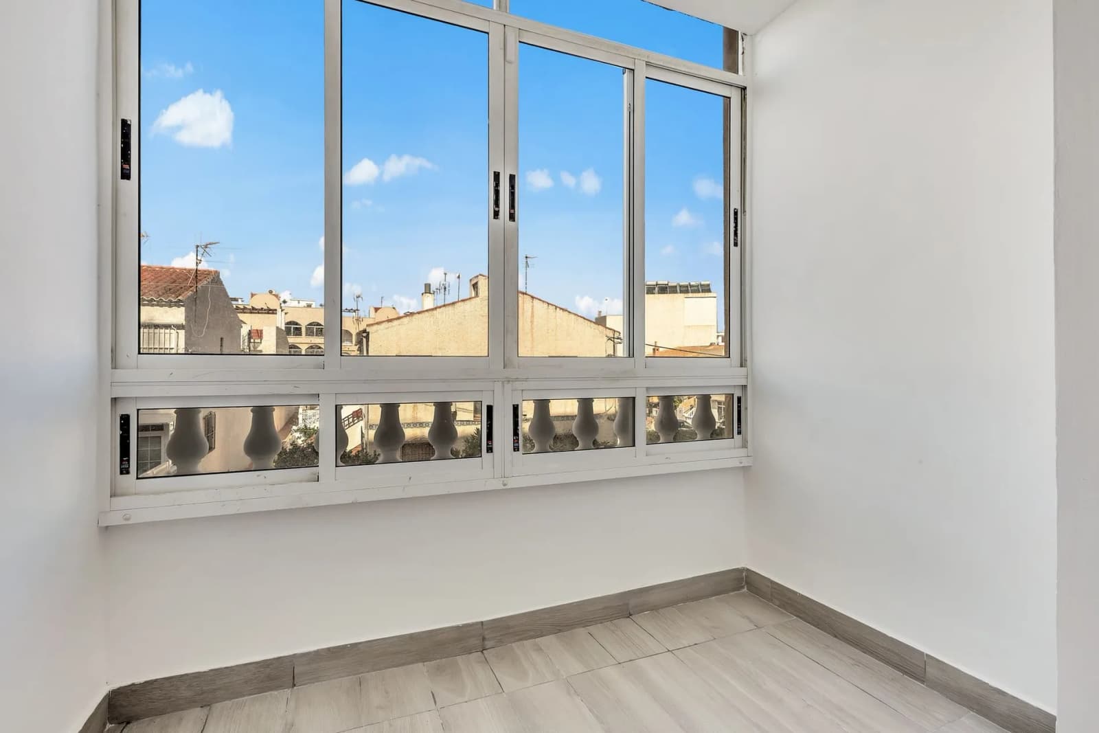 Apartment de 2 chambres à vendre à Torrevieja, Costa Blanca - Image 6