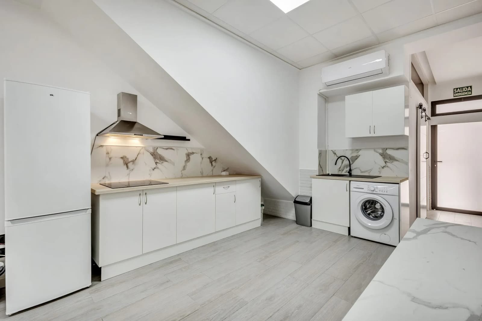 Apartment te koop in Torrevieja, Costa Blanca - Image 2
