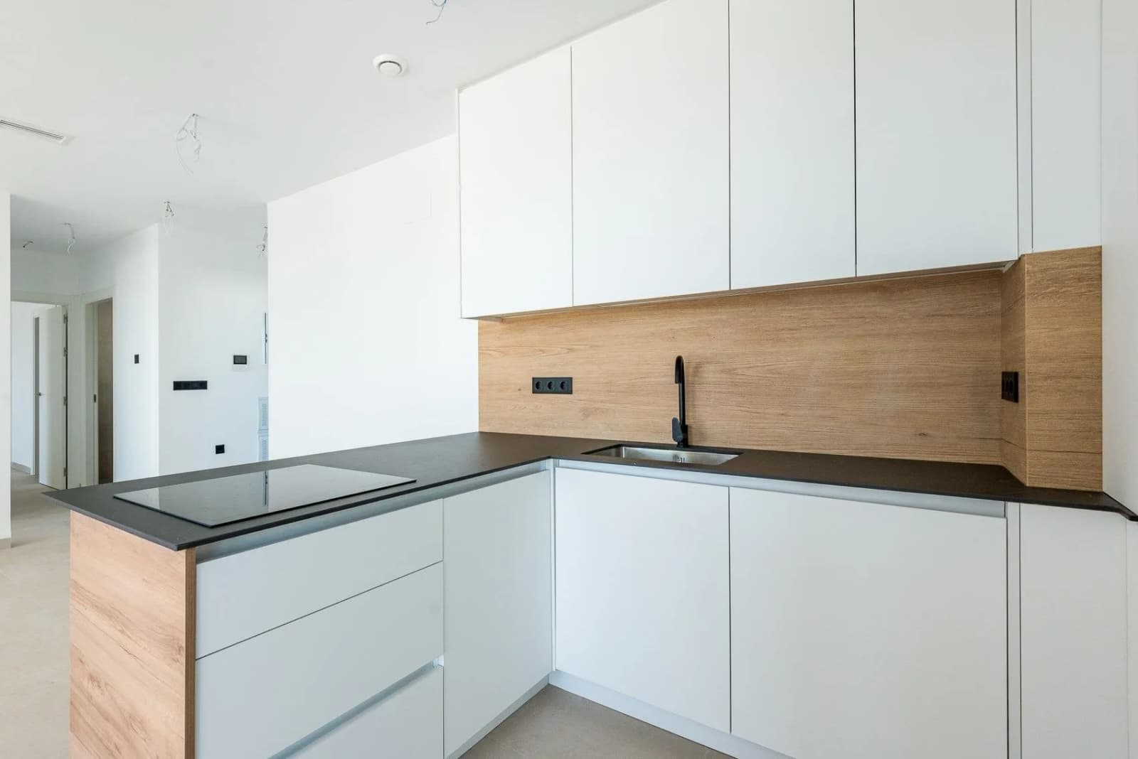 3 Bedroom Apartment for Sale in Punta Prima, Costa Blanca - Image 9