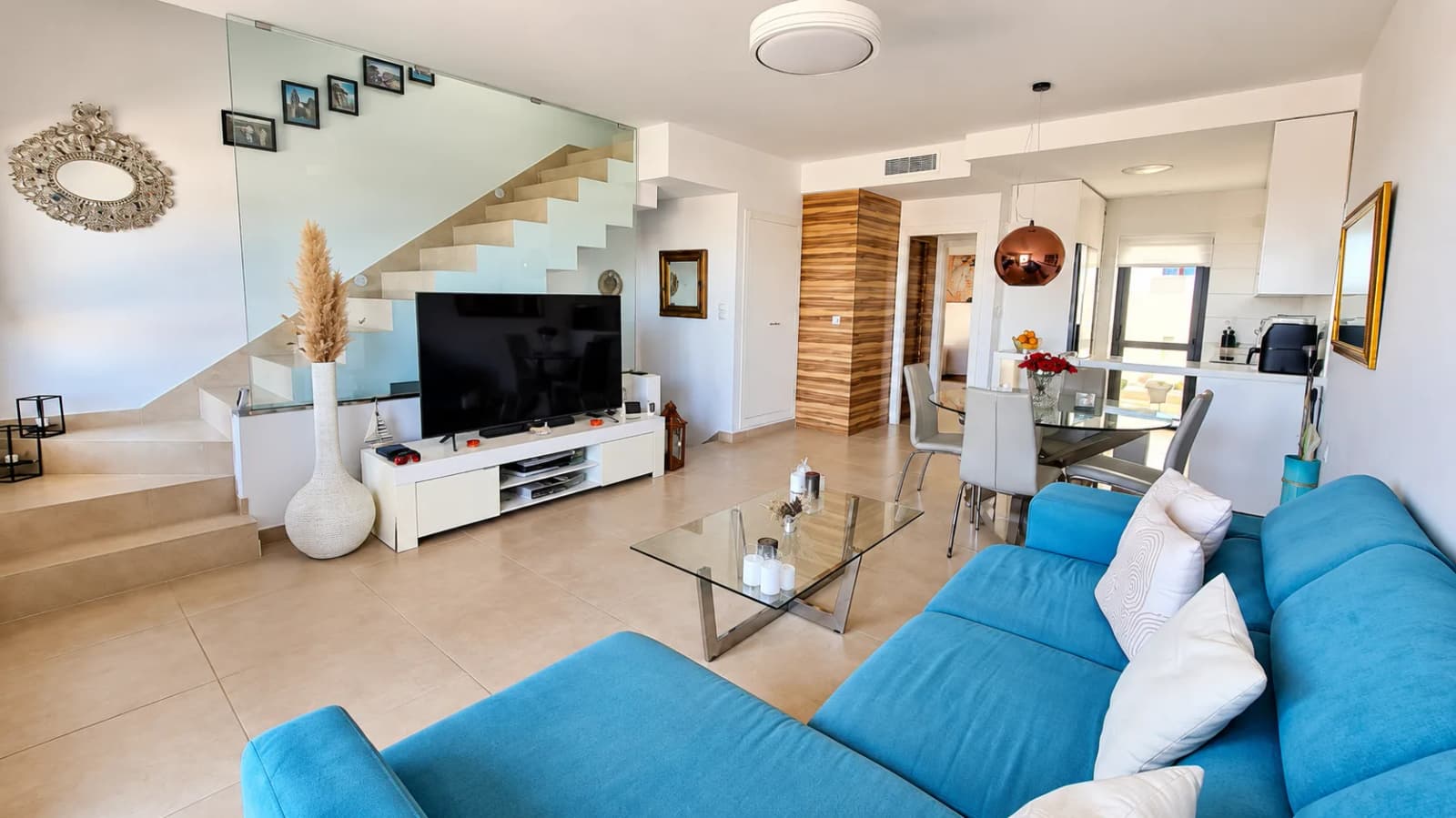 Villa de 3 dormitorios en venta en Orihuela Costa, Alicante - Image 4