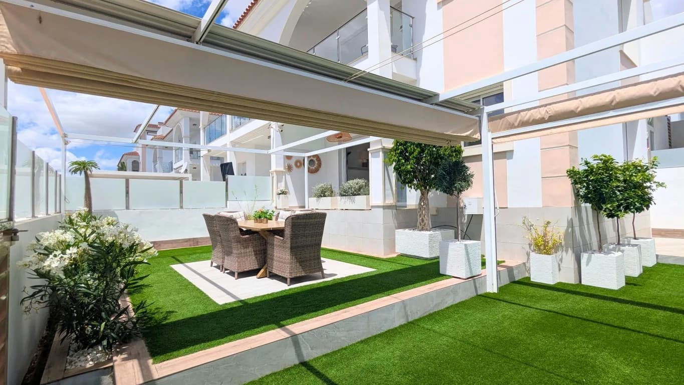 Apartment de 2 dormitorios en venta en Ciudad Quesada, Alicante
