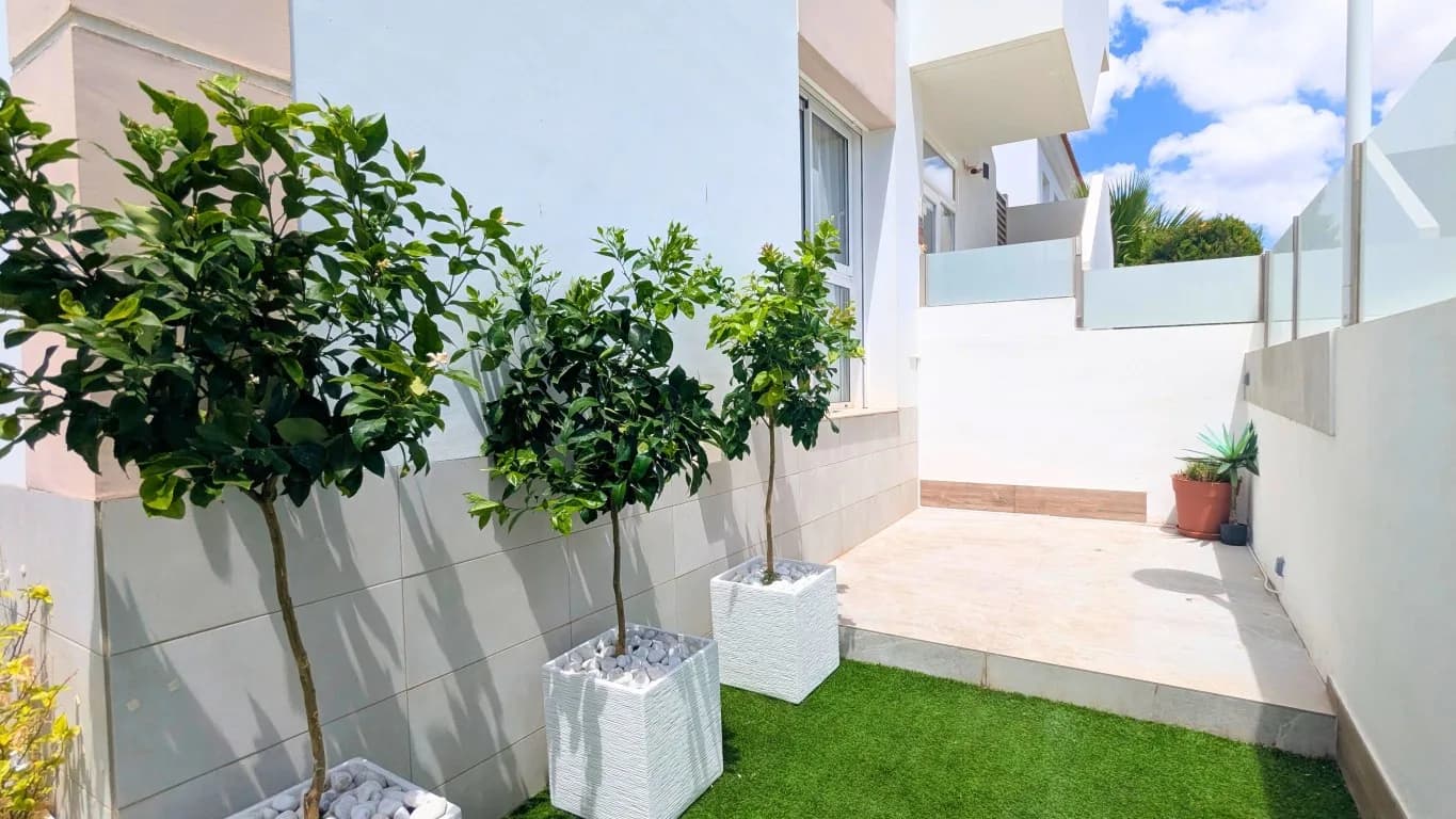 Apartment de 2 dormitorios en venta en Ciudad Quesada, Alicante - Image 4