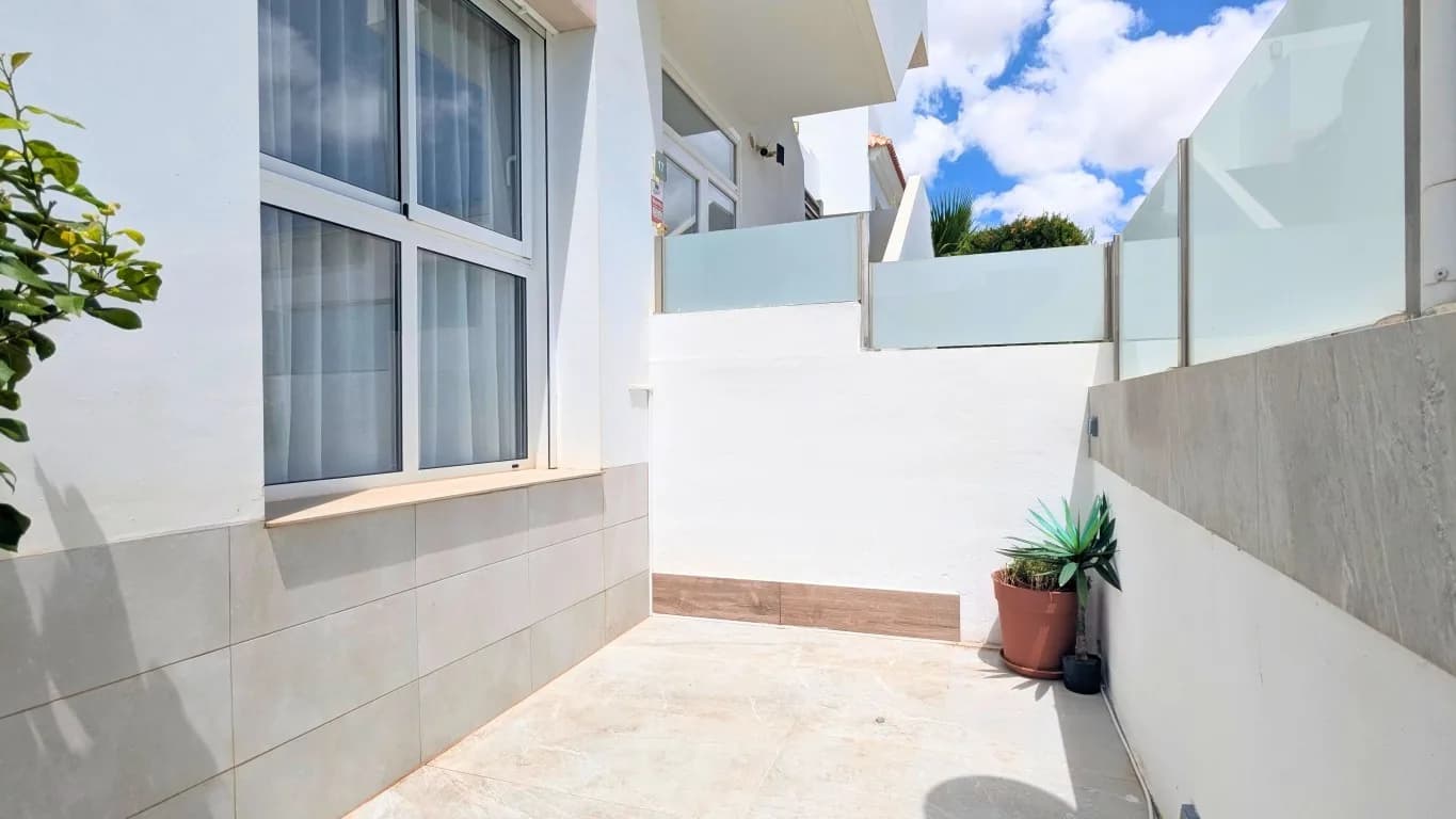 Apartment de 2 dormitorios en venta en Ciudad Quesada, Alicante - Image 5