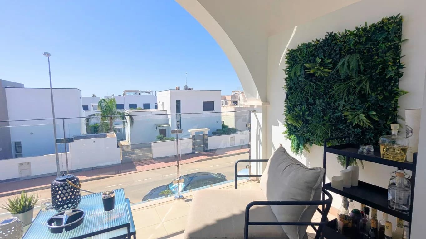 Villa de 2 dormitorios en venta en Ciudad Quesada, Alicante - Image 3