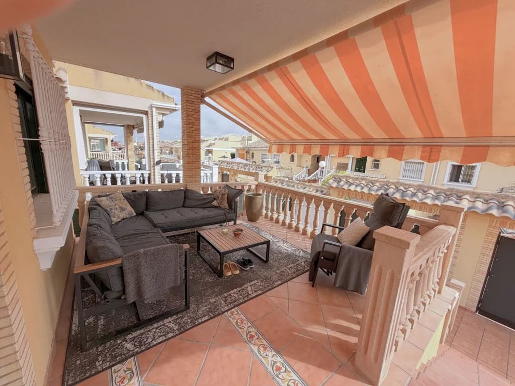 Detached Villa In Lo Crispin - Image 4