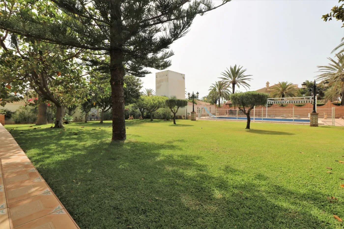 Villa de 8 chambres à vendre à Orihuela Costa, Alicante - Image 5