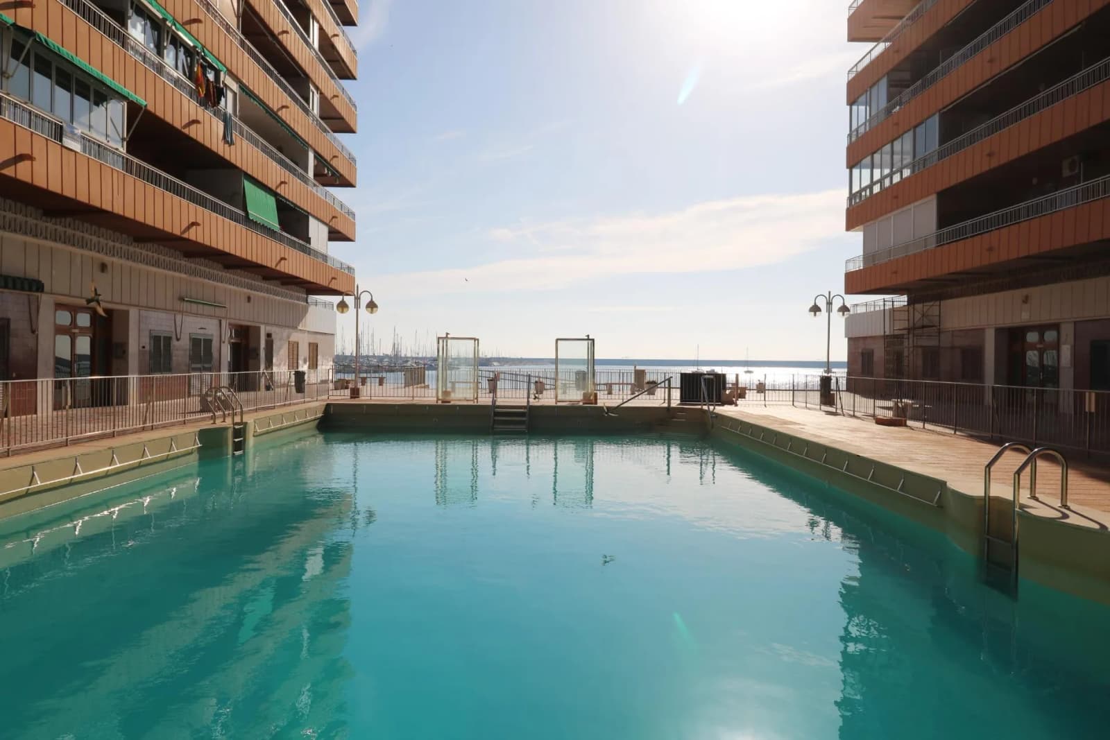 2 Bedroom Villa for Sale in Torrevieja, Alicante - Image 2