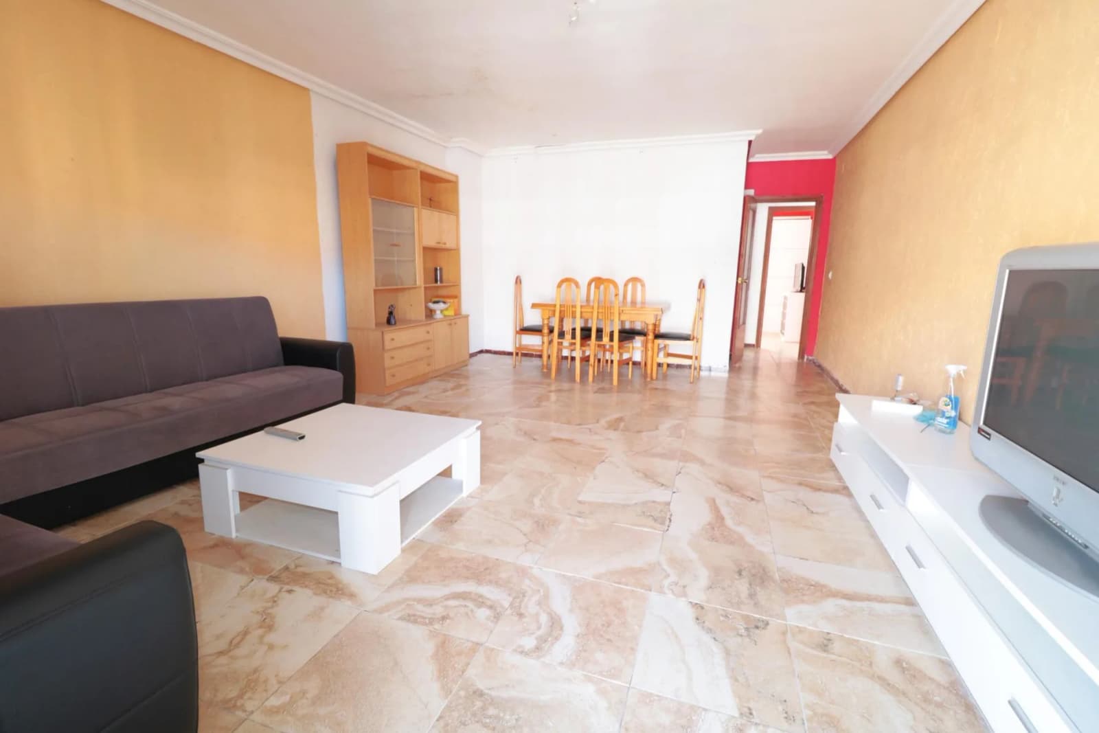 Apartment de 2 chambres à vendre à Torrevieja, Alicante - Image 2