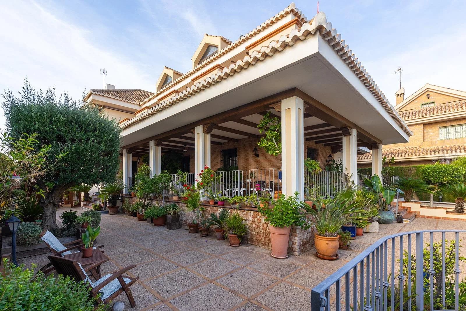 Villa de 7 dormitorios en venta en Torrevieja, Alicante - Image 6