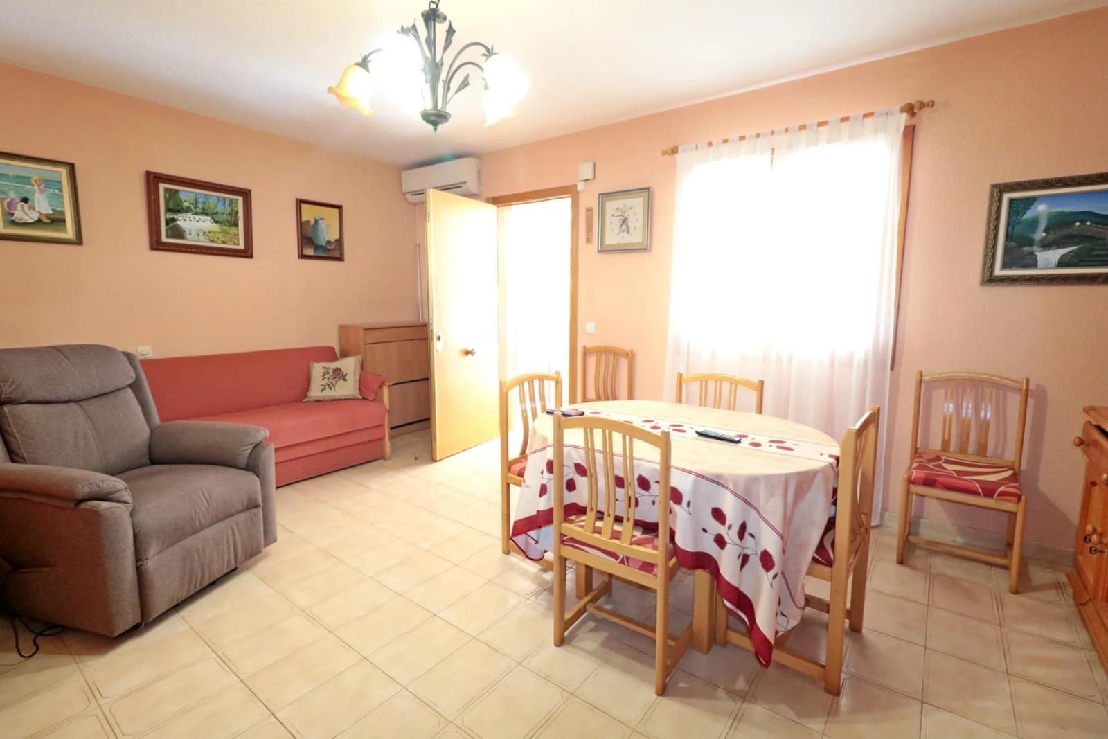 Terraced House In Torrevieja - Image 8