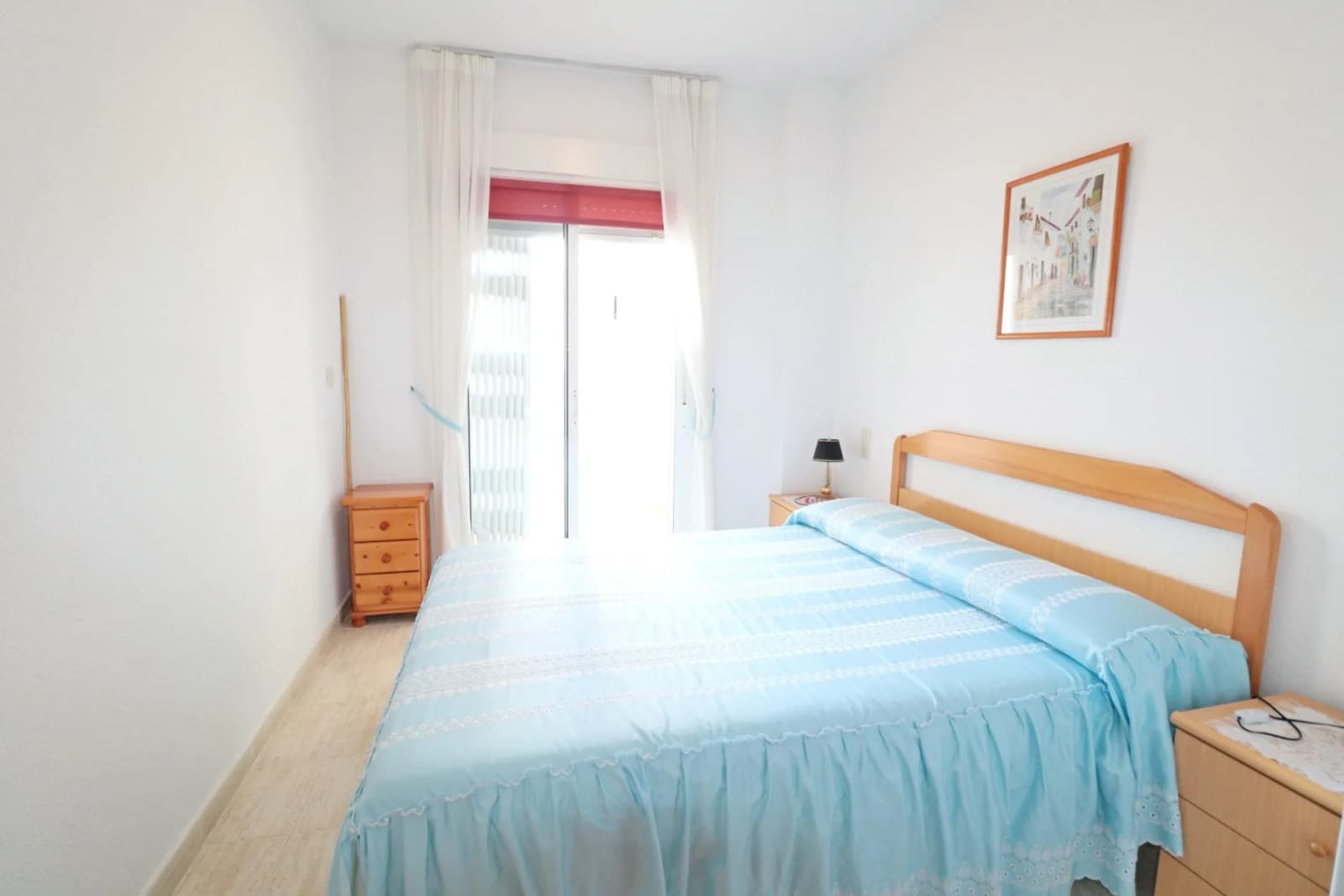 Apartment de 2 dormitorios en venta en Torrevieja, Alicante - Image 9