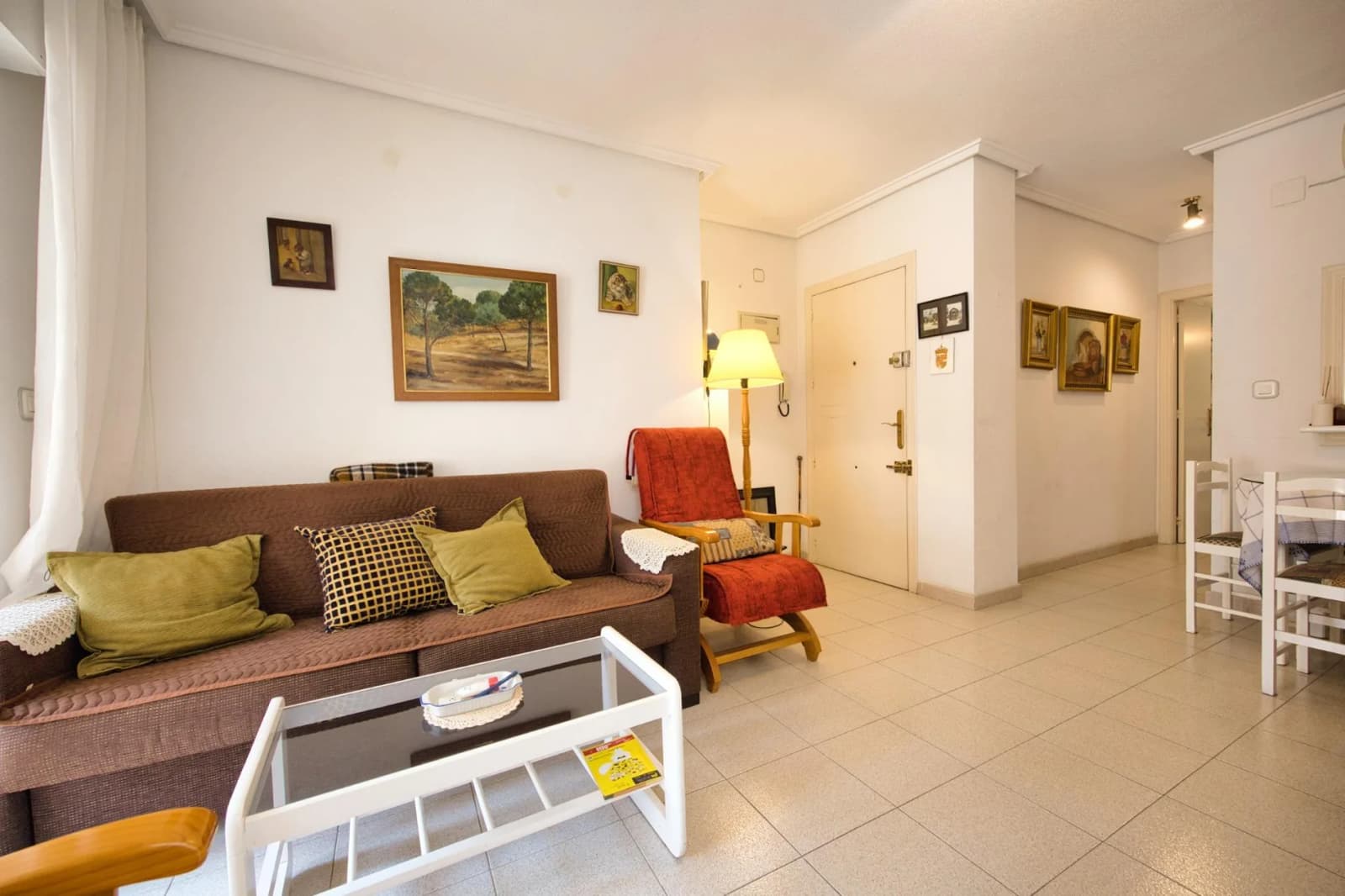 Apartment de 2 dormitorios en venta en Torrevieja, Alicante - Image 5