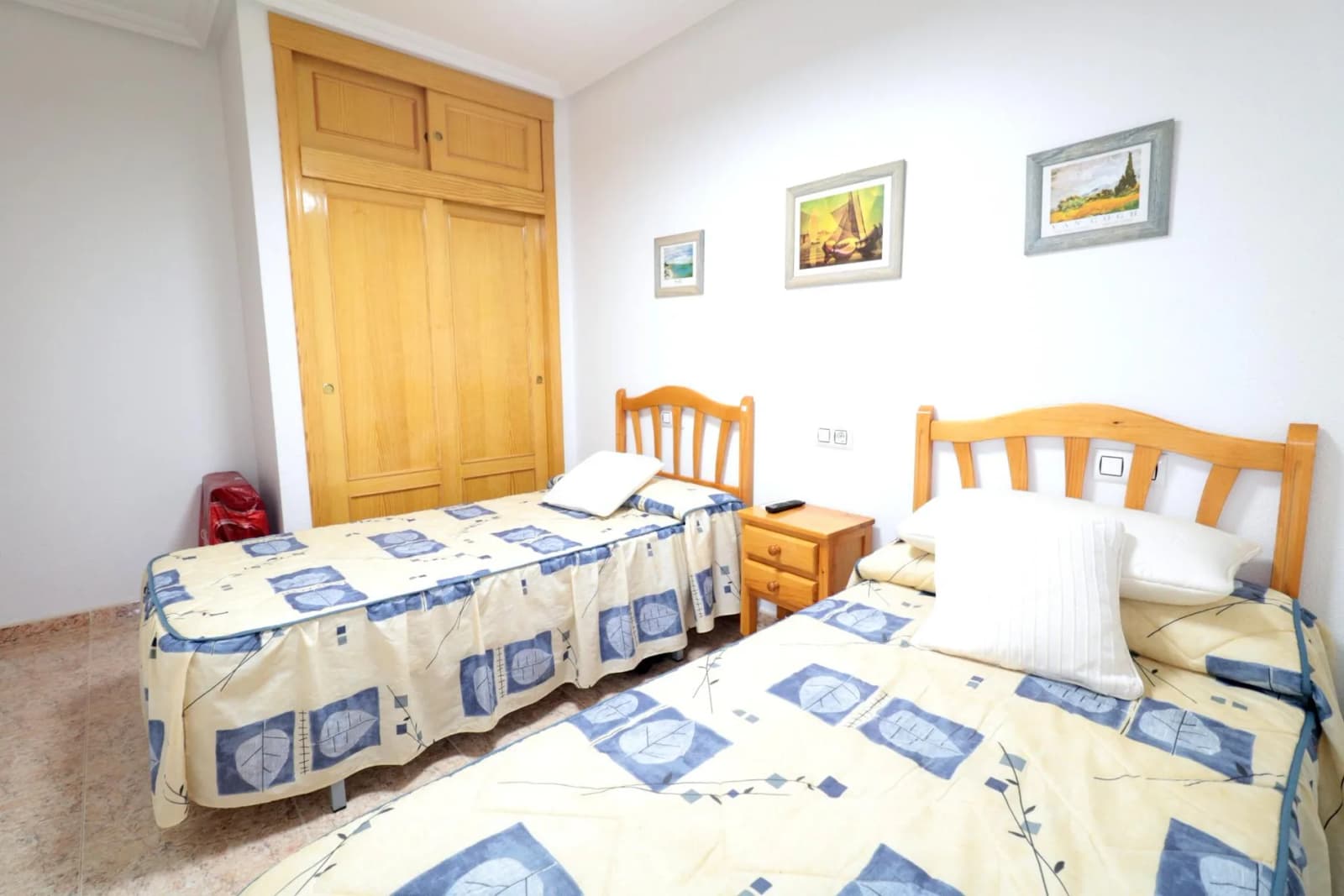 Apartment de 2 dormitorios en venta en Torrevieja, Alicante - Image 8