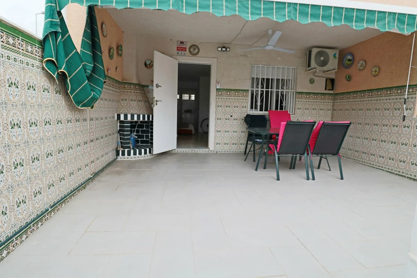 Terraced House In Torrevieja