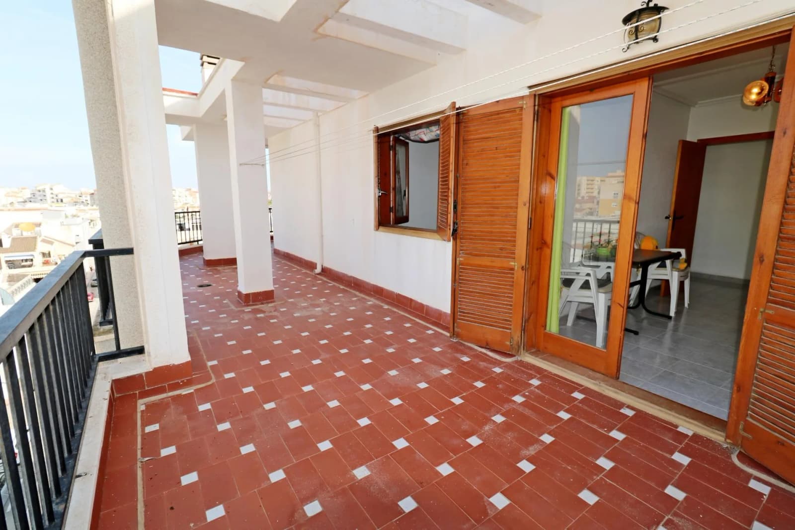 Villa med 3 sovrum till salu i Torrevieja, Alicante