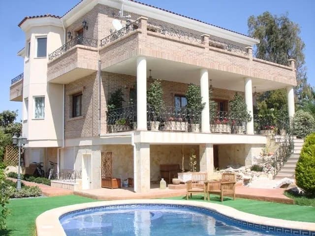 Villa de 4 dormitorios en venta en Ciudad quesada, Alicante