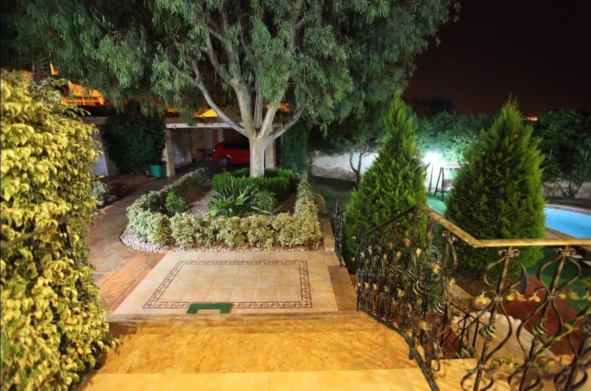 Villa de 4 dormitorios en venta en Ciudad quesada, Alicante - Image 9