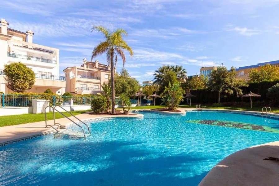 Apartment de 3 dormitorios en venta en Pilar de la Horadada, Alicante