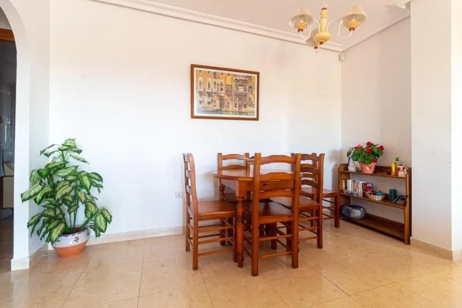 Apartment de 3 dormitorios en venta en Pilar de la Horadada, Alicante - Image 5