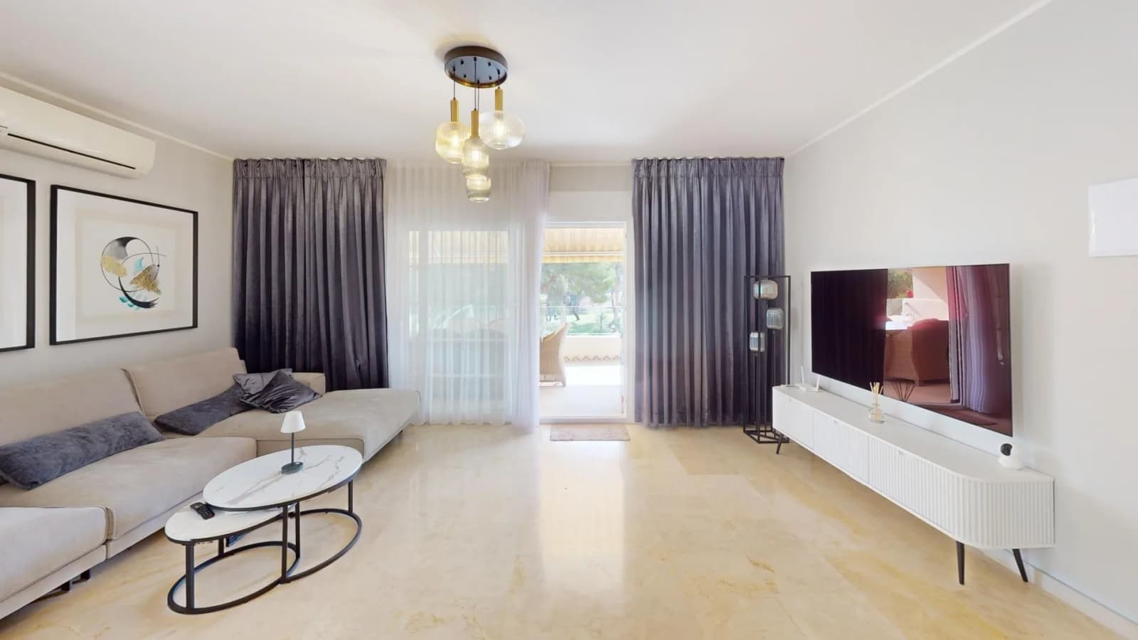 Villa de 3 dormitorios en venta en Orihuela Costa, Alicante - Image 5