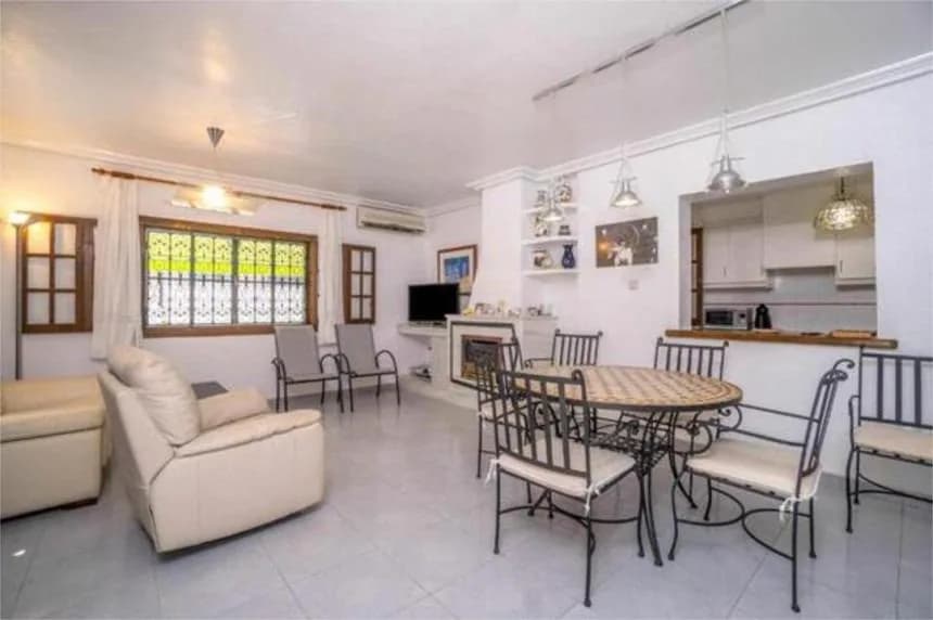 Terraced House In Orihuela Costa