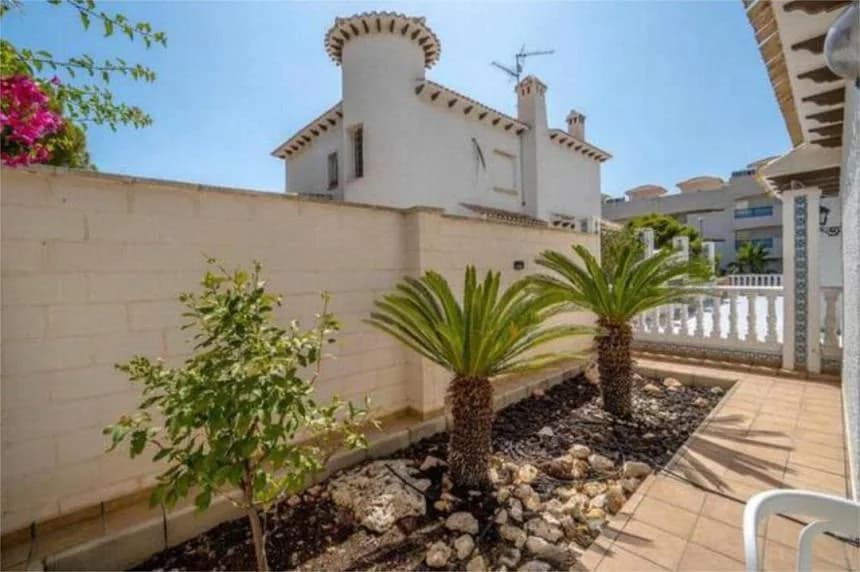 Terraced House In Orihuela Costa - Image 5