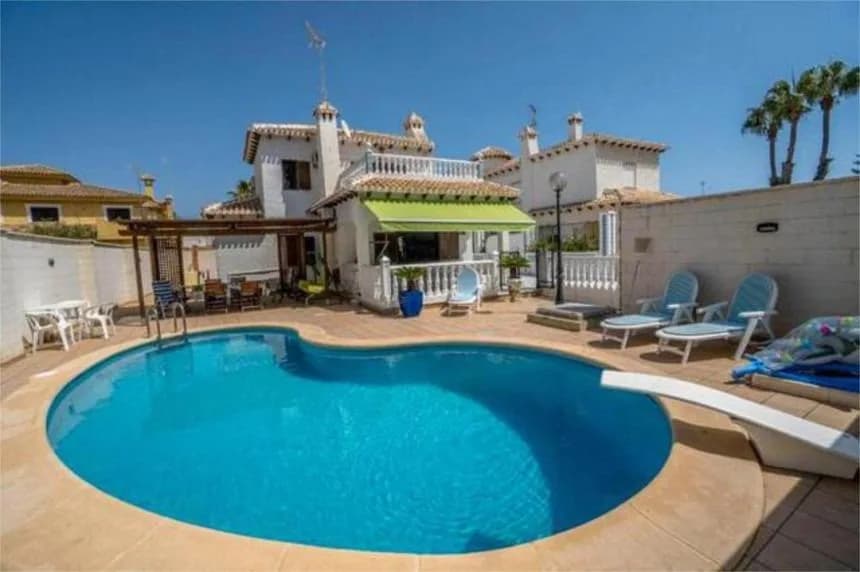 Terraced House In Orihuela Costa - Image 9
