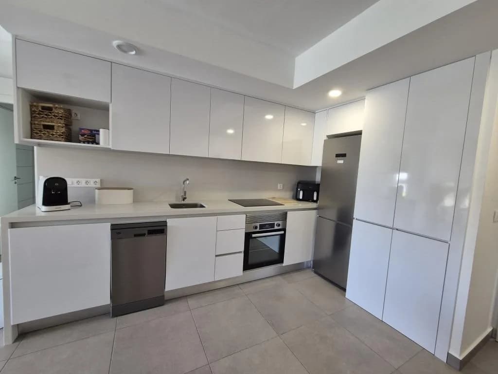 Apartment de 2 dormitorios en venta en Orihuela Costa, Alicante - Image 3