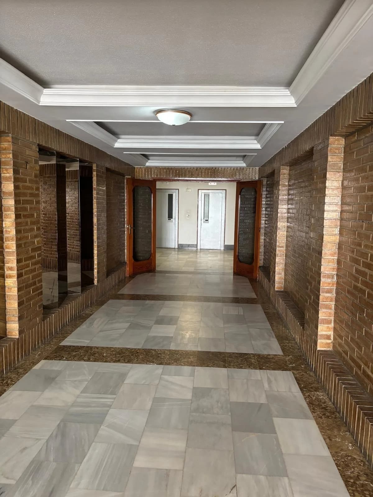 Apartment de 3 dormitorios en venta en Torrevieja, Alicante - Image 9