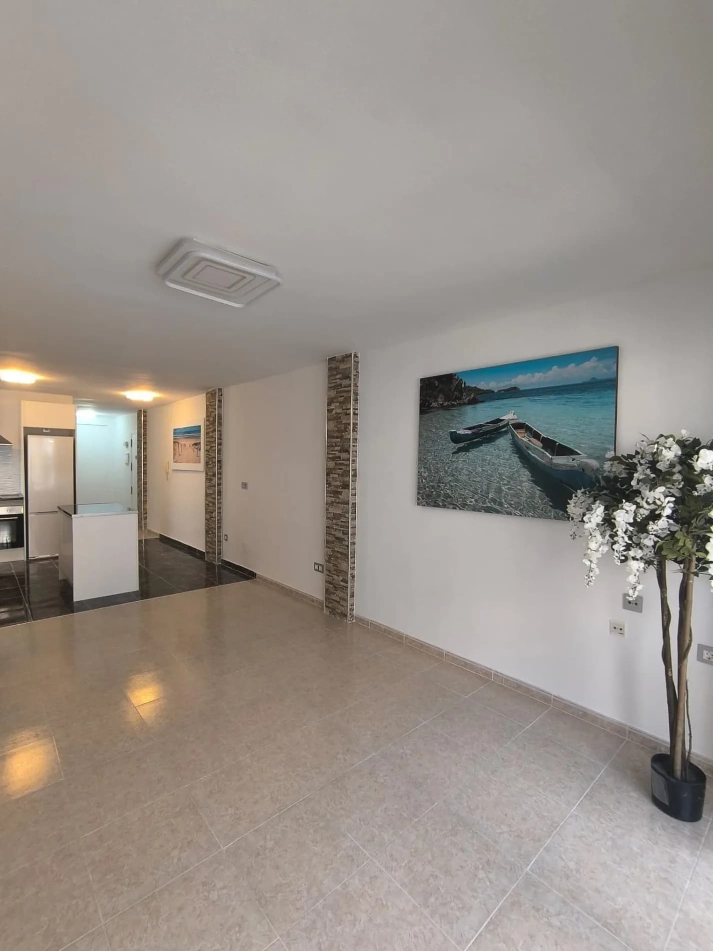 Apartment de 3 dormitorios en venta en Torrevieja, Alicante - Image 5
