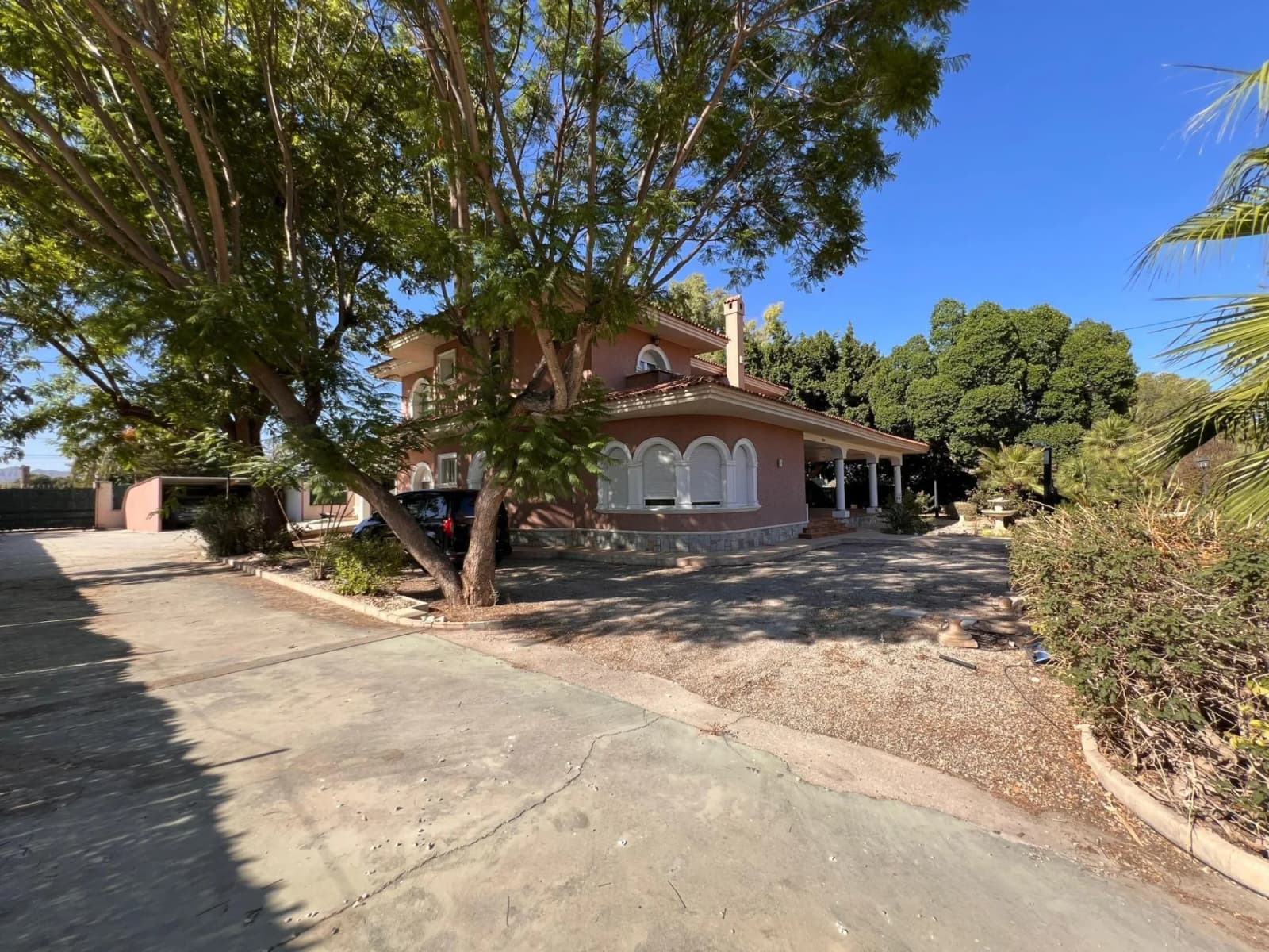 Villa de 7 dormitorios en venta en Callosa de Segura, Alicante - Image 2