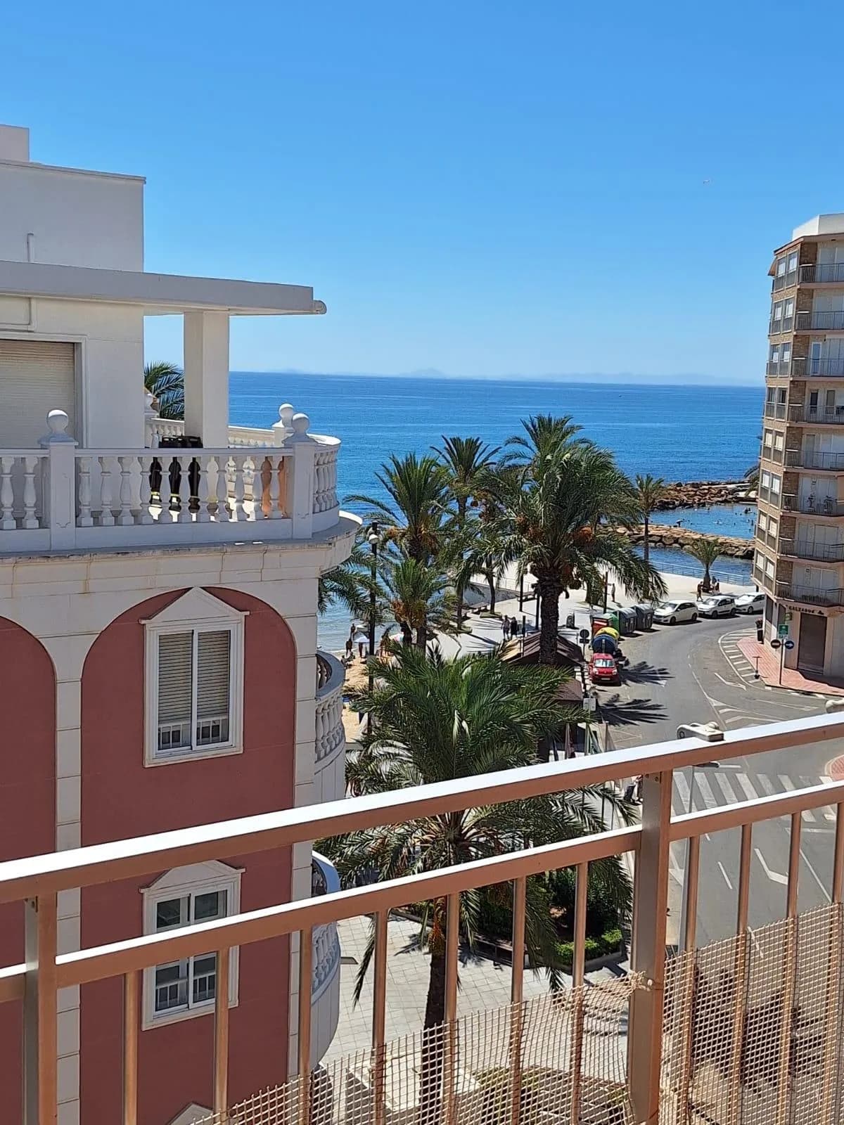 Apartment de 4 dormitorios en venta en Torrevieja, Alicante
