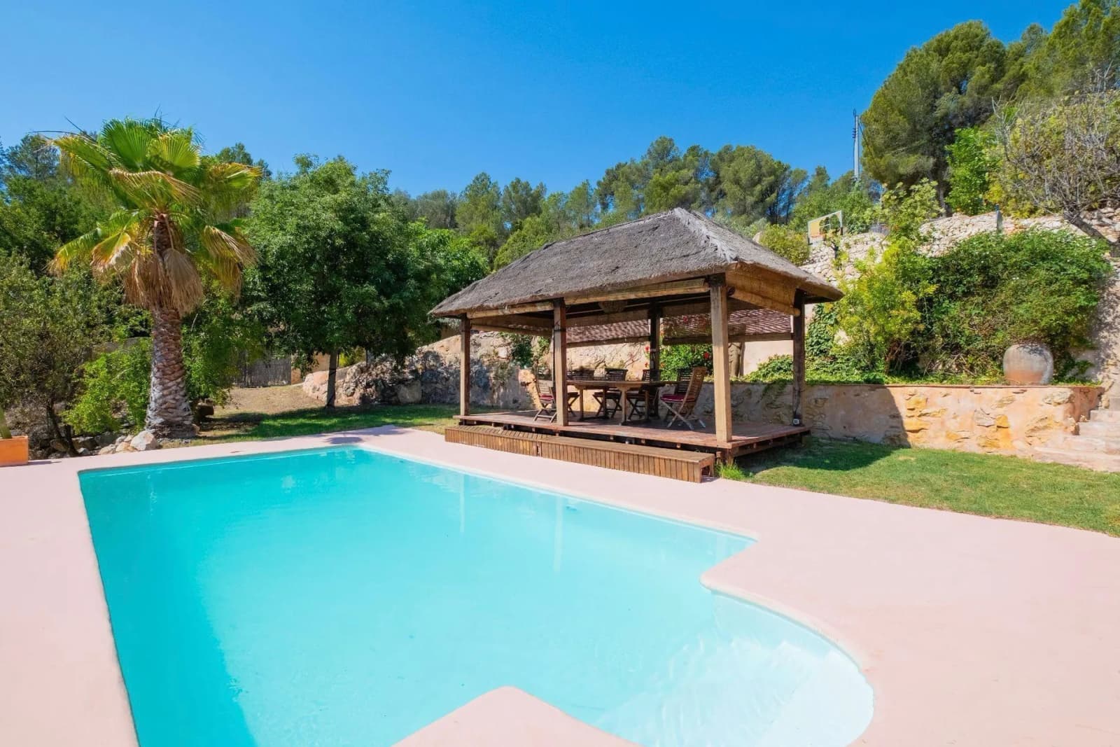 Villa de 3 dormitorios en venta en Polop, Alicante - Image 2