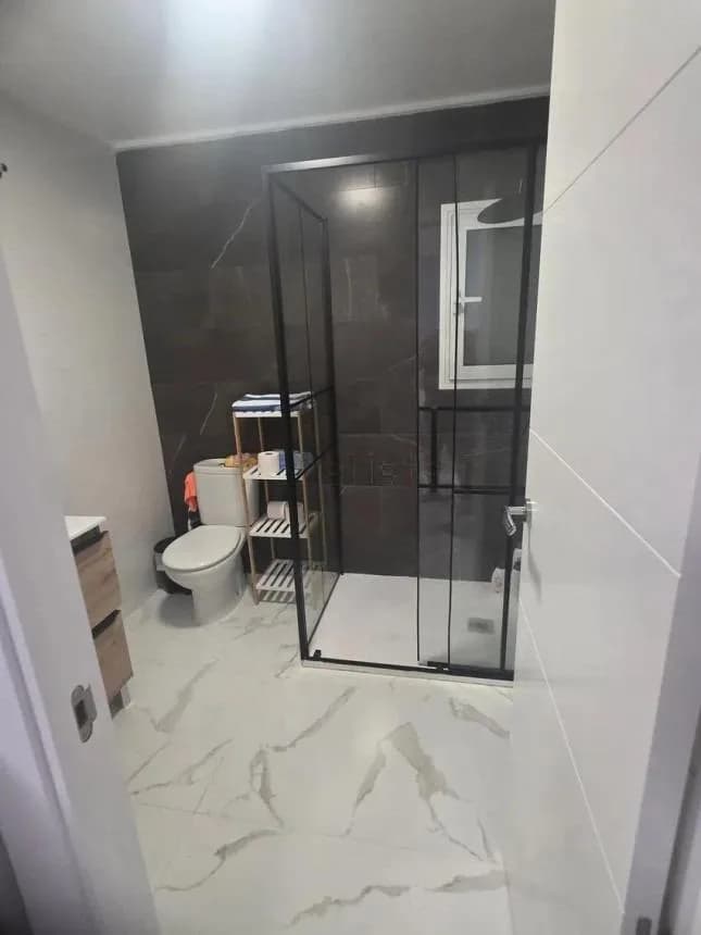 Apartment de 3 dormitorios en venta en Almoradi, Alicante - Image 2