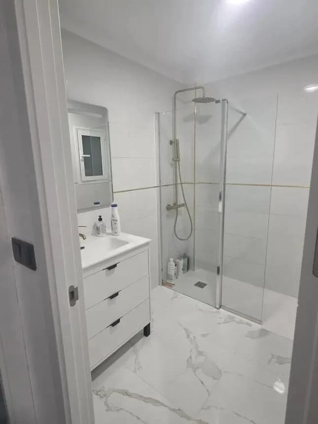 Apartment de 3 dormitorios en venta en Almoradi, Alicante - Image 5