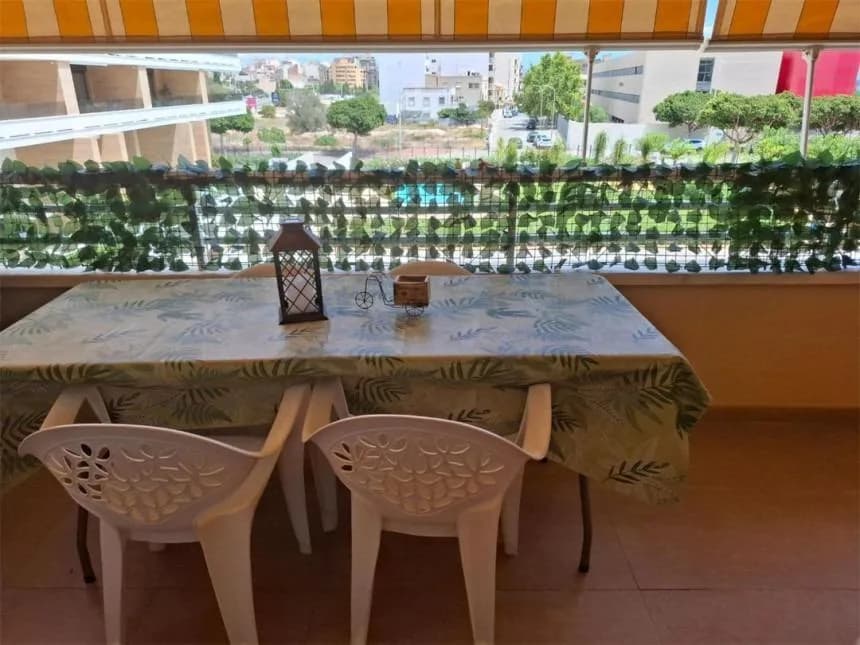 Apartment de 4 dormitorios en venta en Villajoyosa, Alicante - Image 4