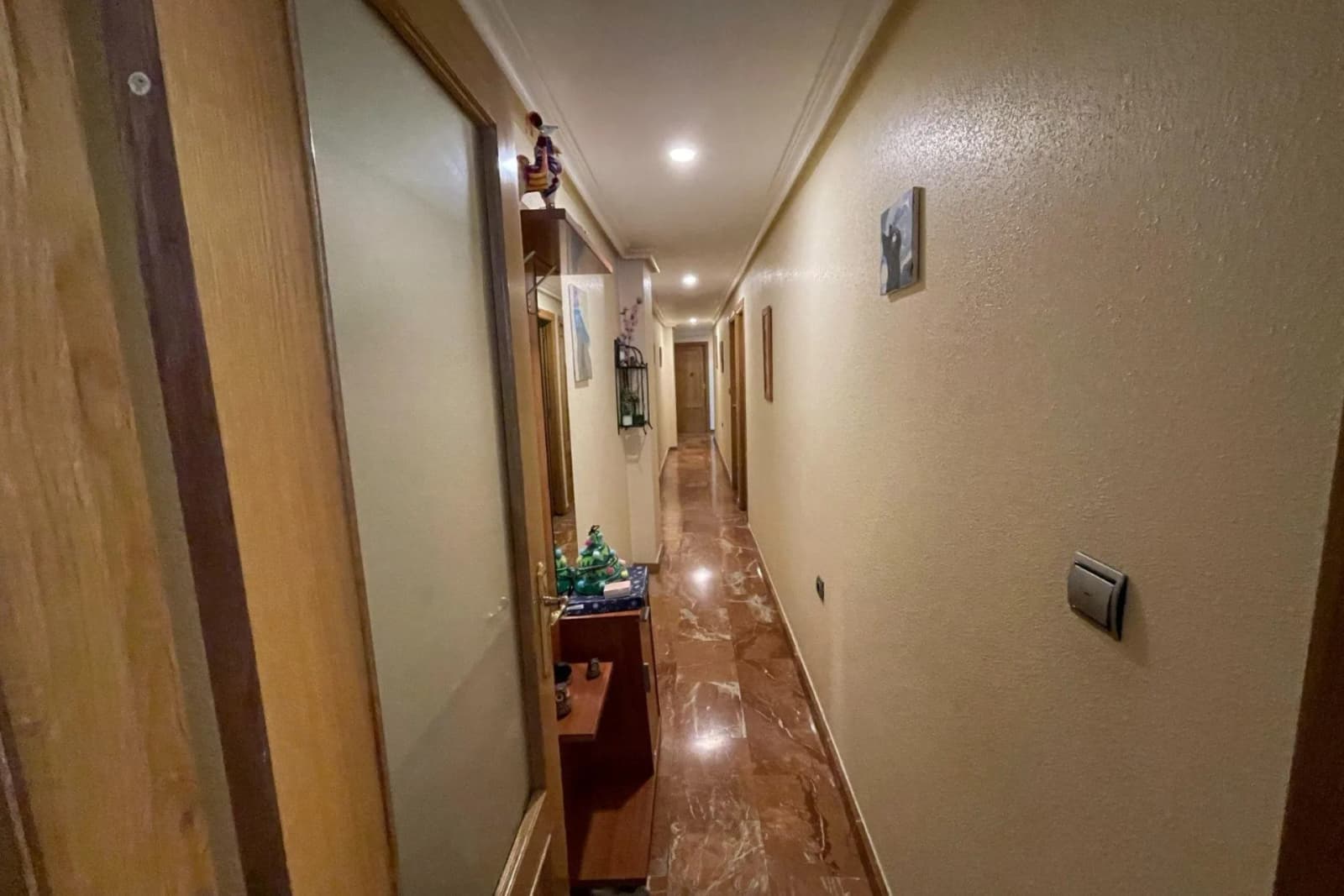 Apartment с 4 спальнями на продажу в Torrevieja, Alicante - Image 9