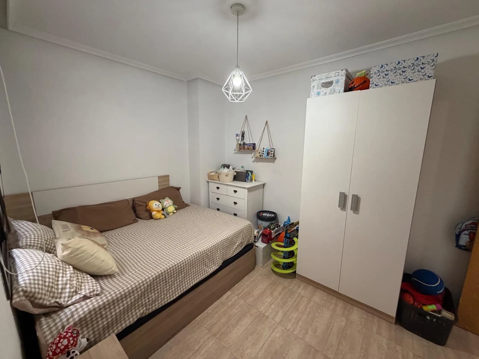 Apartment de 2 dormitorios en venta en Torrevieja, Alicante - Image 9