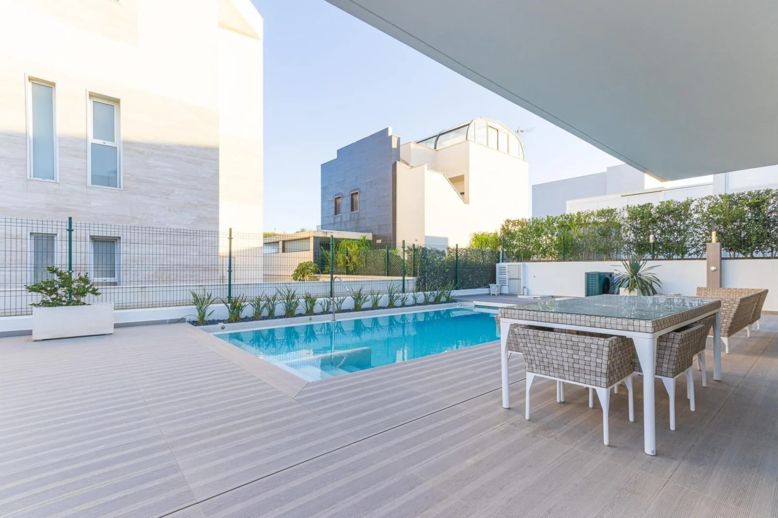 Villa de 4 dormitorios en venta en Orihuela Costa, Alicante - Image 5