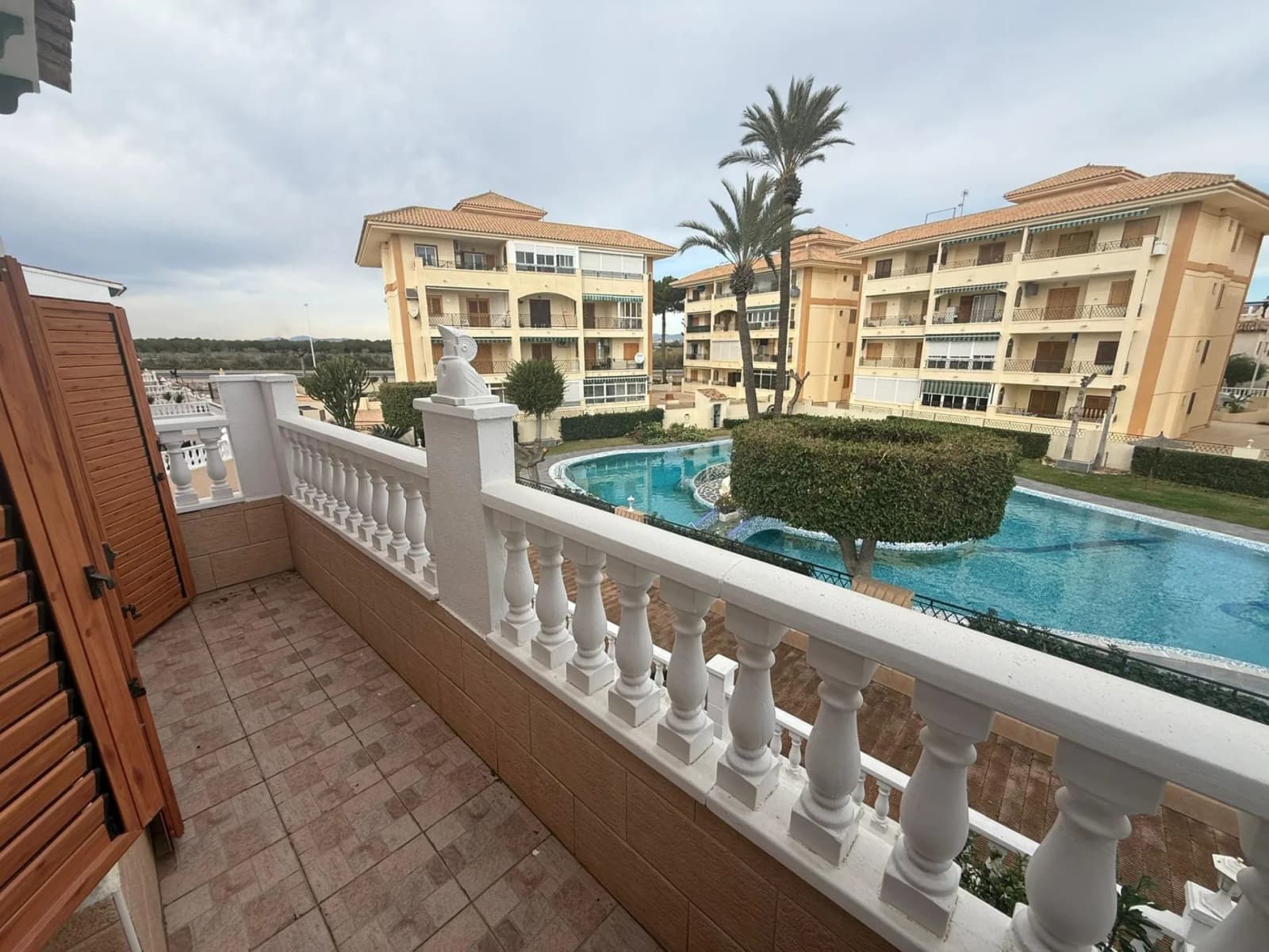 Villa de 2 dormitorios en venta en Torrevieja, Alicante - Image 9