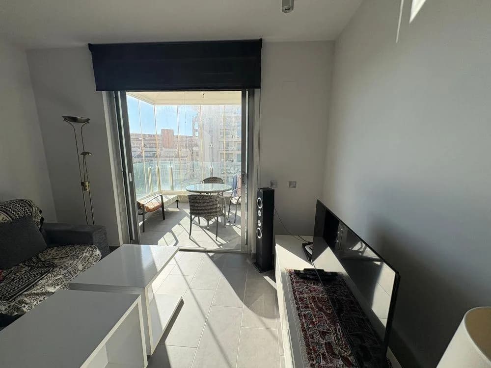 Apartment de 2 dormitorios en venta en Torrevieja, Alicante