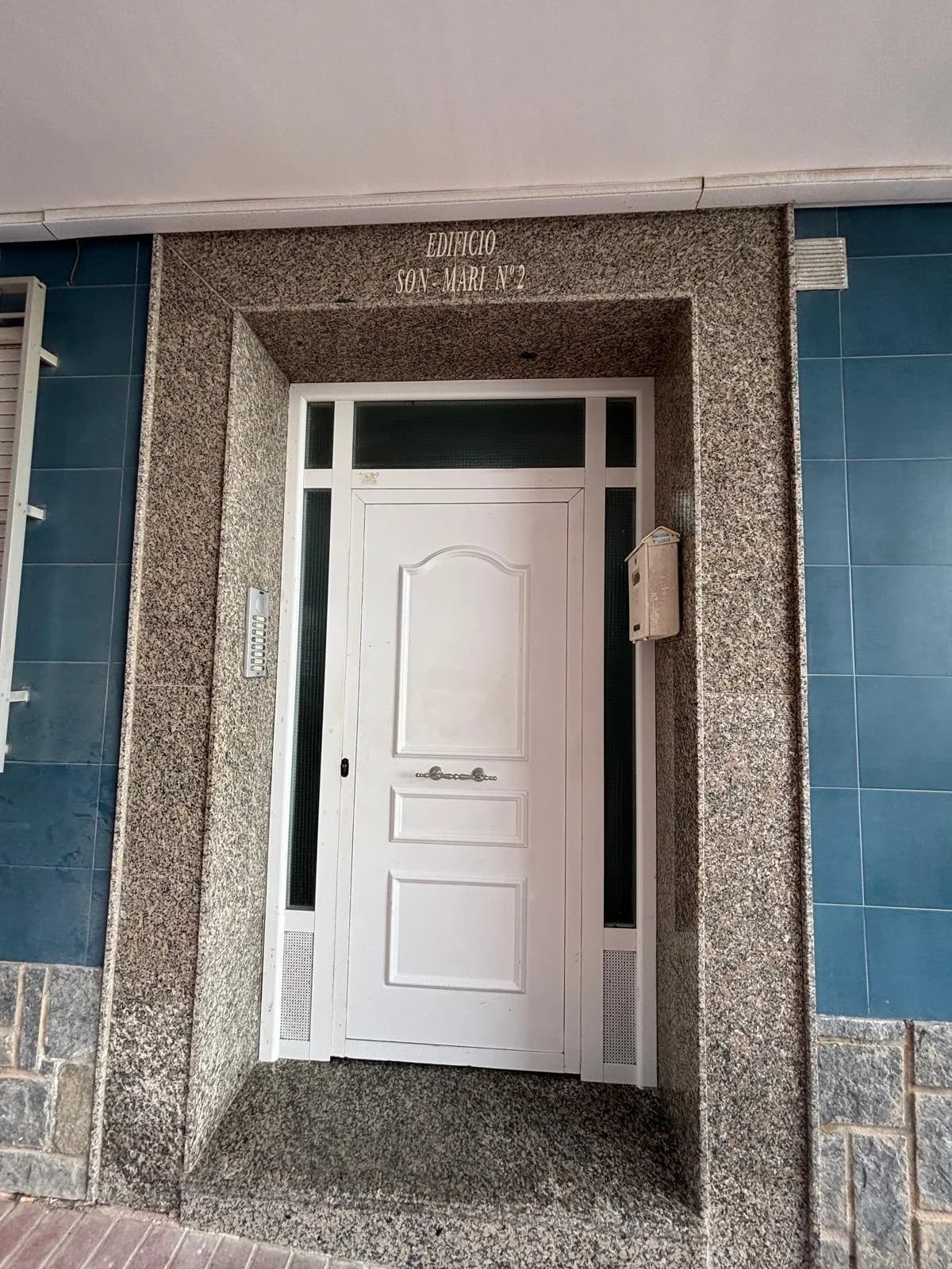 Apartment de 2 dormitorios en venta en Torrevieja, Alicante - Image 9