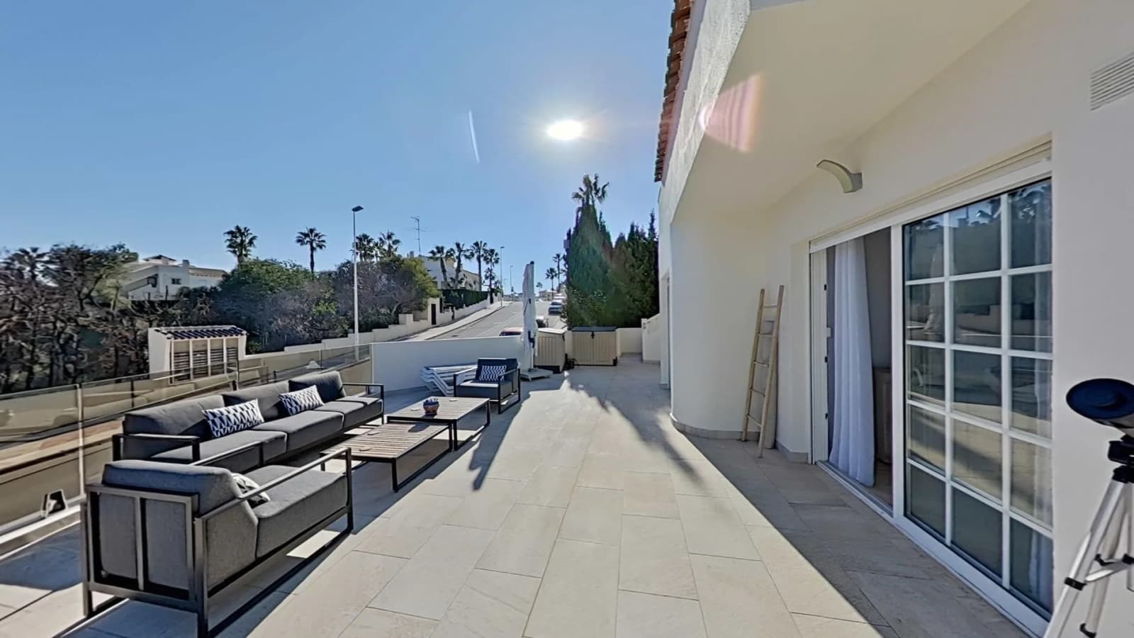 Villa de 4 dormitorios en venta en Orihuela Costa, Alicante - Image 3