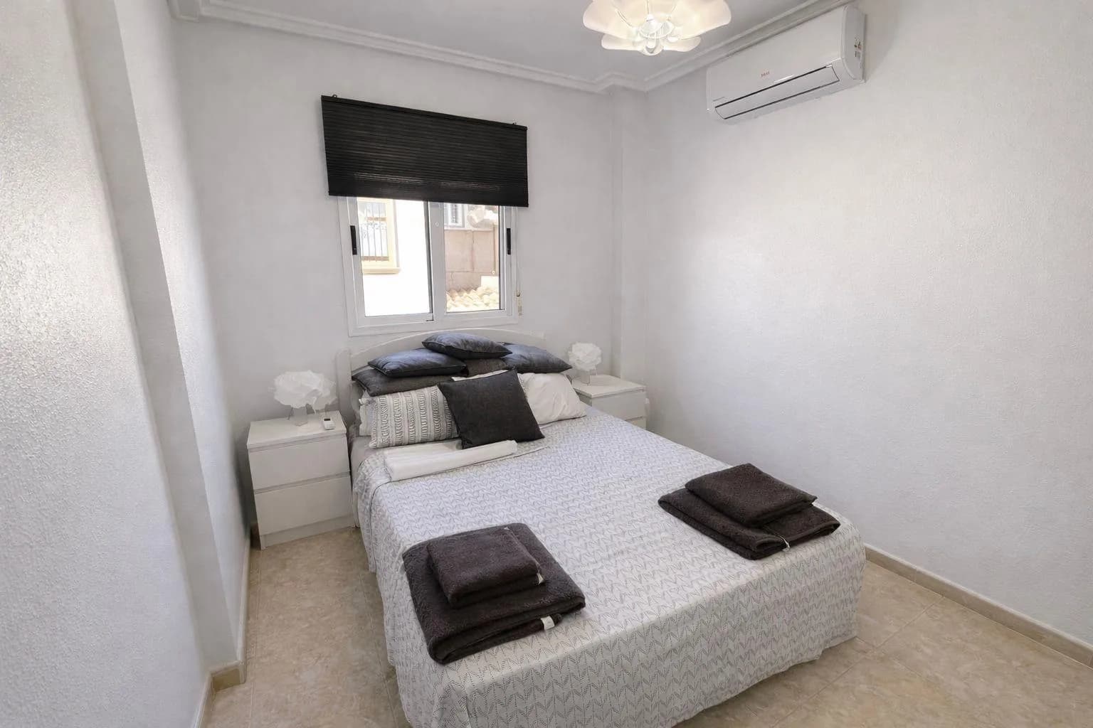 Terraced House In Torrevieja - Image 5