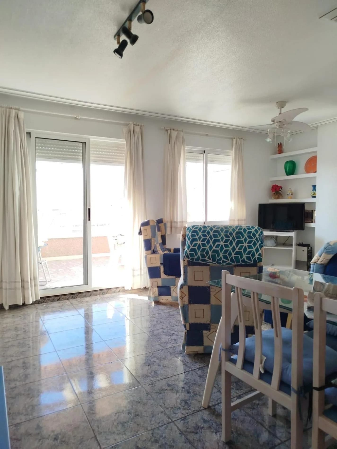 Villa de 3 dormitorios en venta en Torrevieja, Alicante