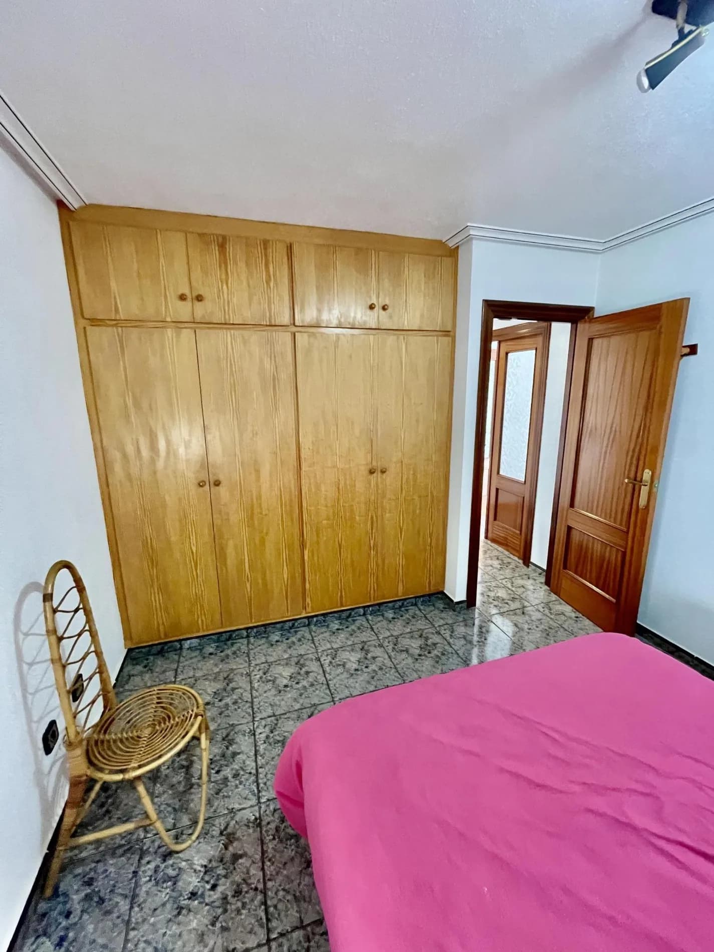 Villa de 3 dormitorios en venta en Torrevieja, Alicante - Image 3