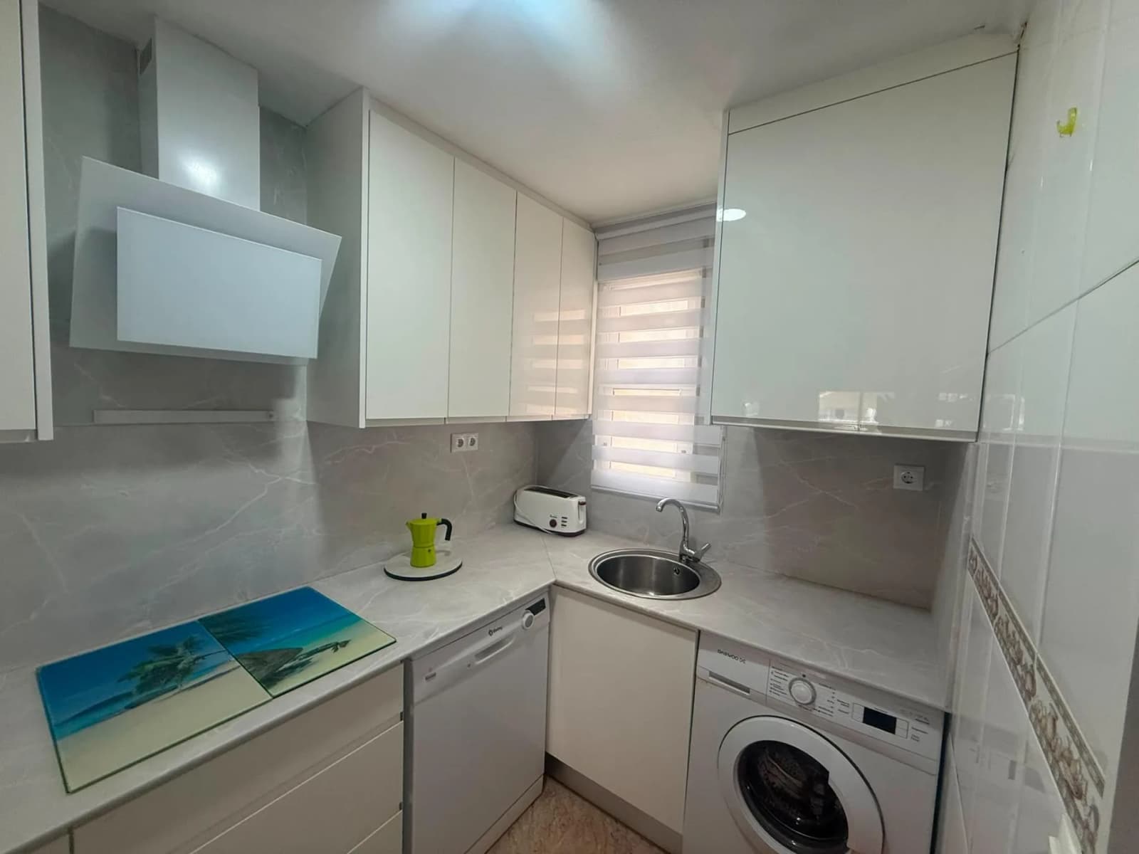 Villa med 3 sovrum till salu i Torrevieja, Alicante - Image 2